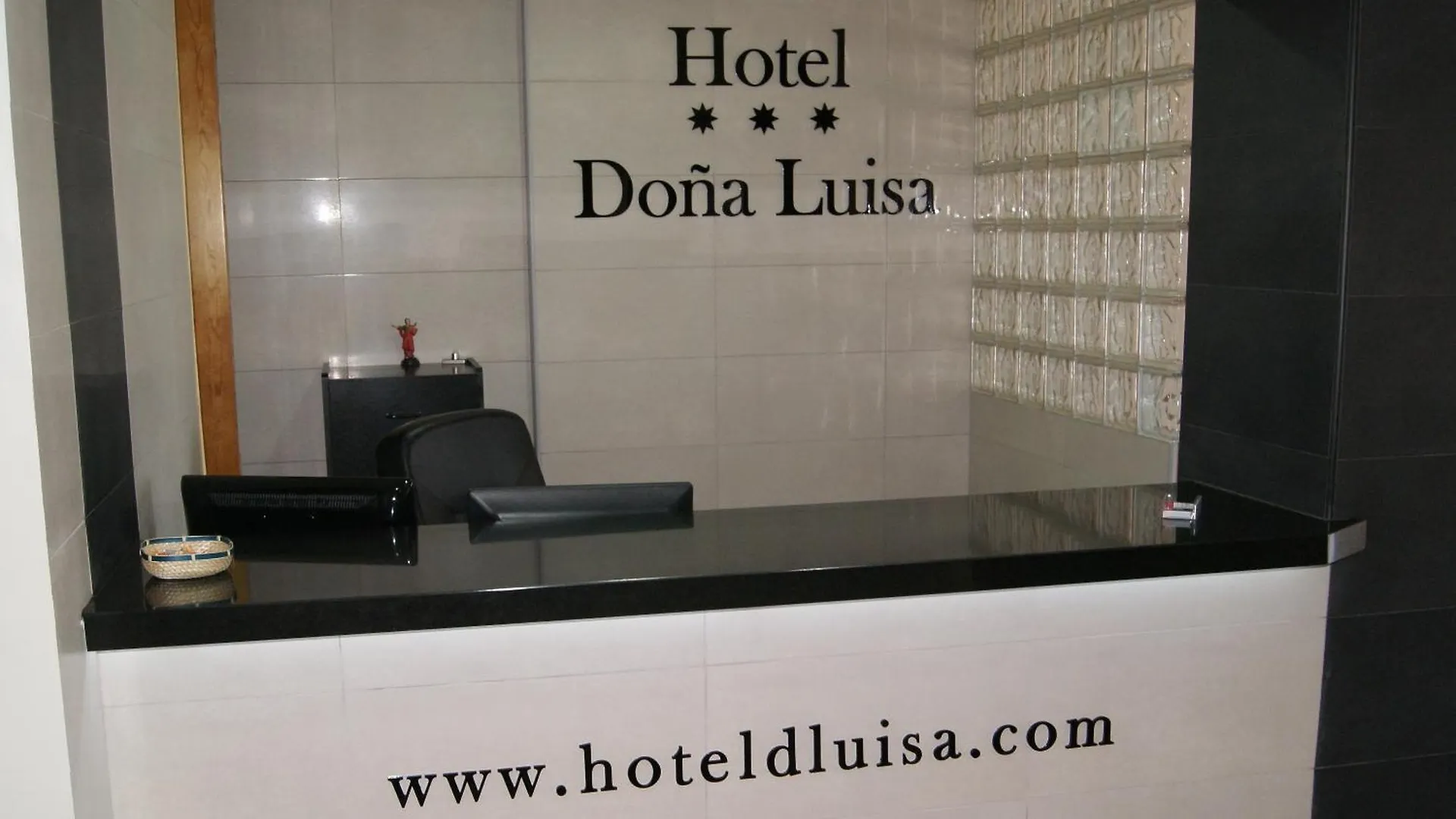 Hotel Dona Luisa San Luis de Sabinillas